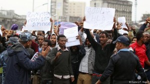 “… መብከት፣ መበስበስ ከአንዴ በላይ ይደብራል …” ሕዝብ