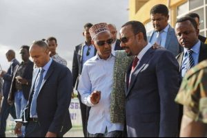 የሶማሌ ክልል በሦስት ዋና ዋና የአስተዳደር ቀጣናዎች (ክላስተር) ሊዋቀር ነው